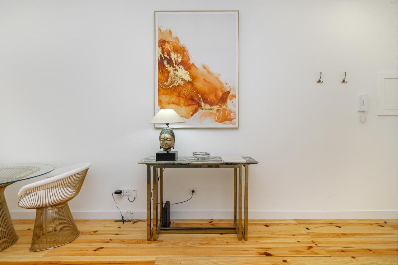 Whome Chic 1-Bed W/ Patio Perfect To Explore Lisboa Eksteriør billede