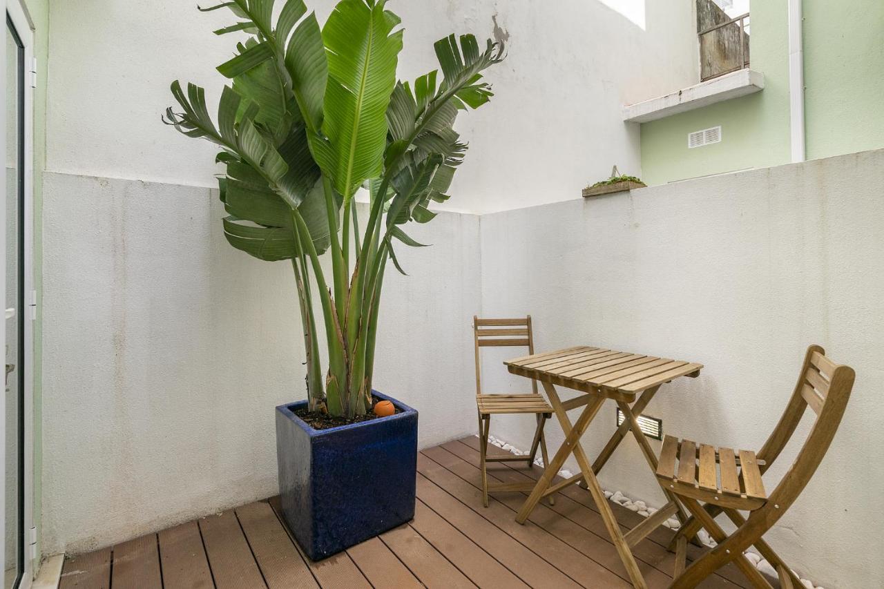 Whome Chic 1-Bed W/ Patio Perfect To Explore Lisboa Eksteriør billede